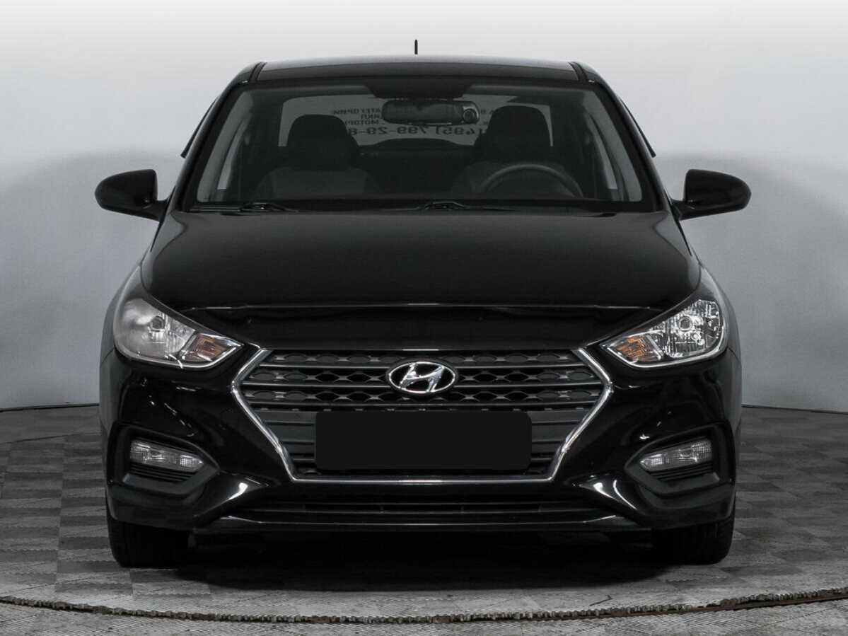 Купить Hyundai Solaris, 2018, 188 438 км, фото №2