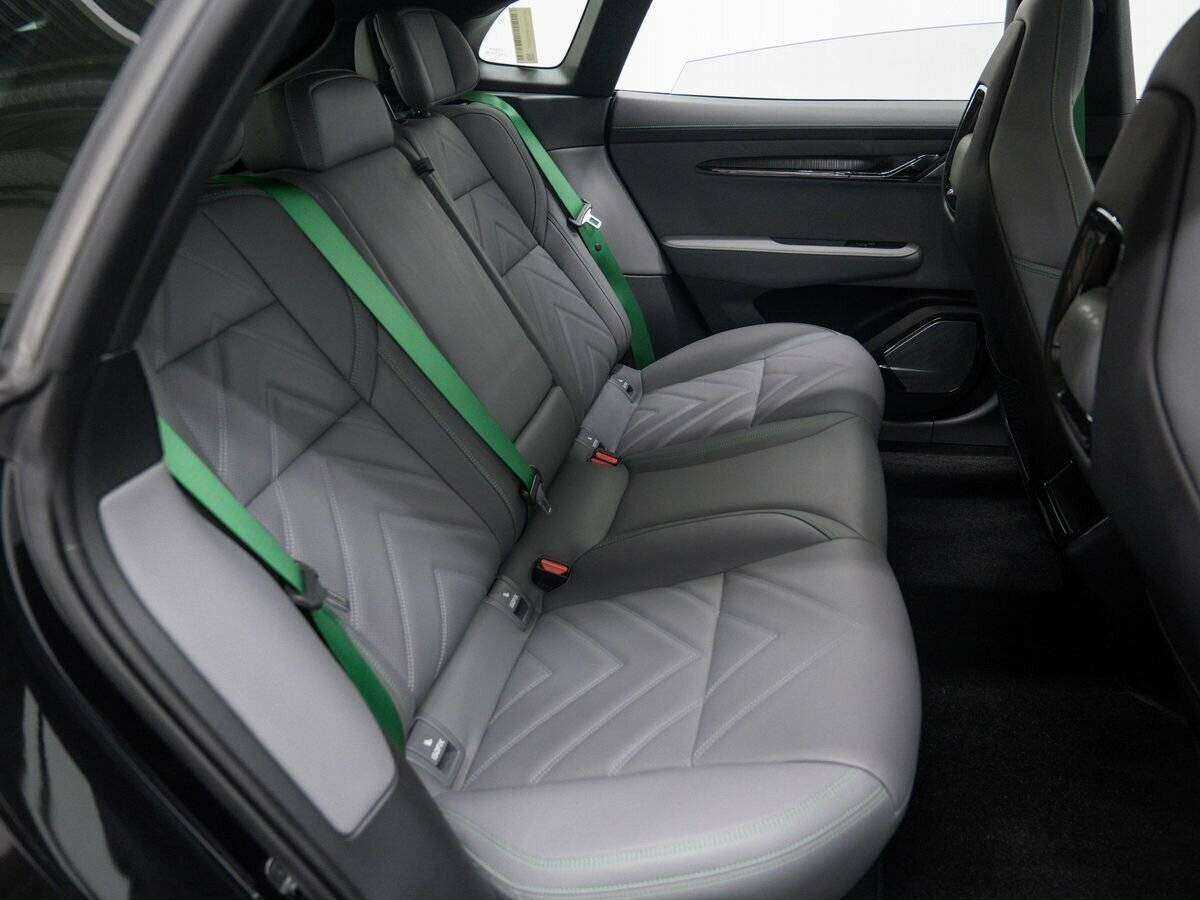 Купить Zeekr 001 100 kWh, 2023, 20 км, фото №10