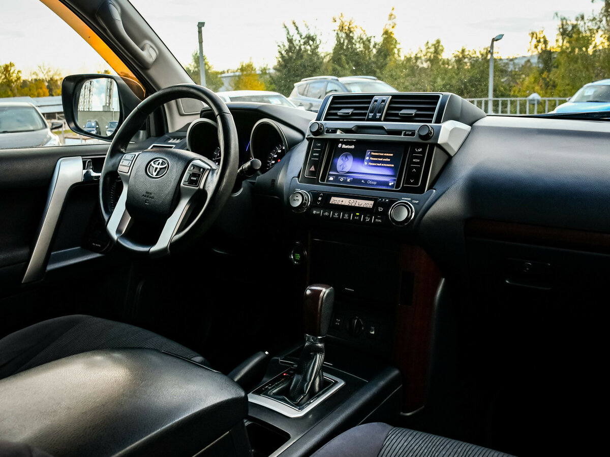 Купить Toyota Land Cruiser Prado 150 Series Рестайлинг 1, 2014, 251 775 км, фото №12