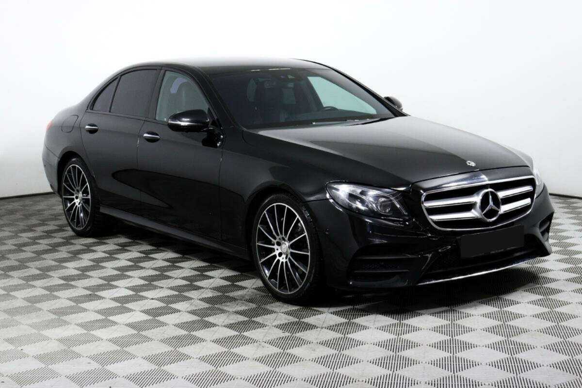 Купить Mercedes-Benz E-Класс 200, 2017, 111 000 км, фото №3