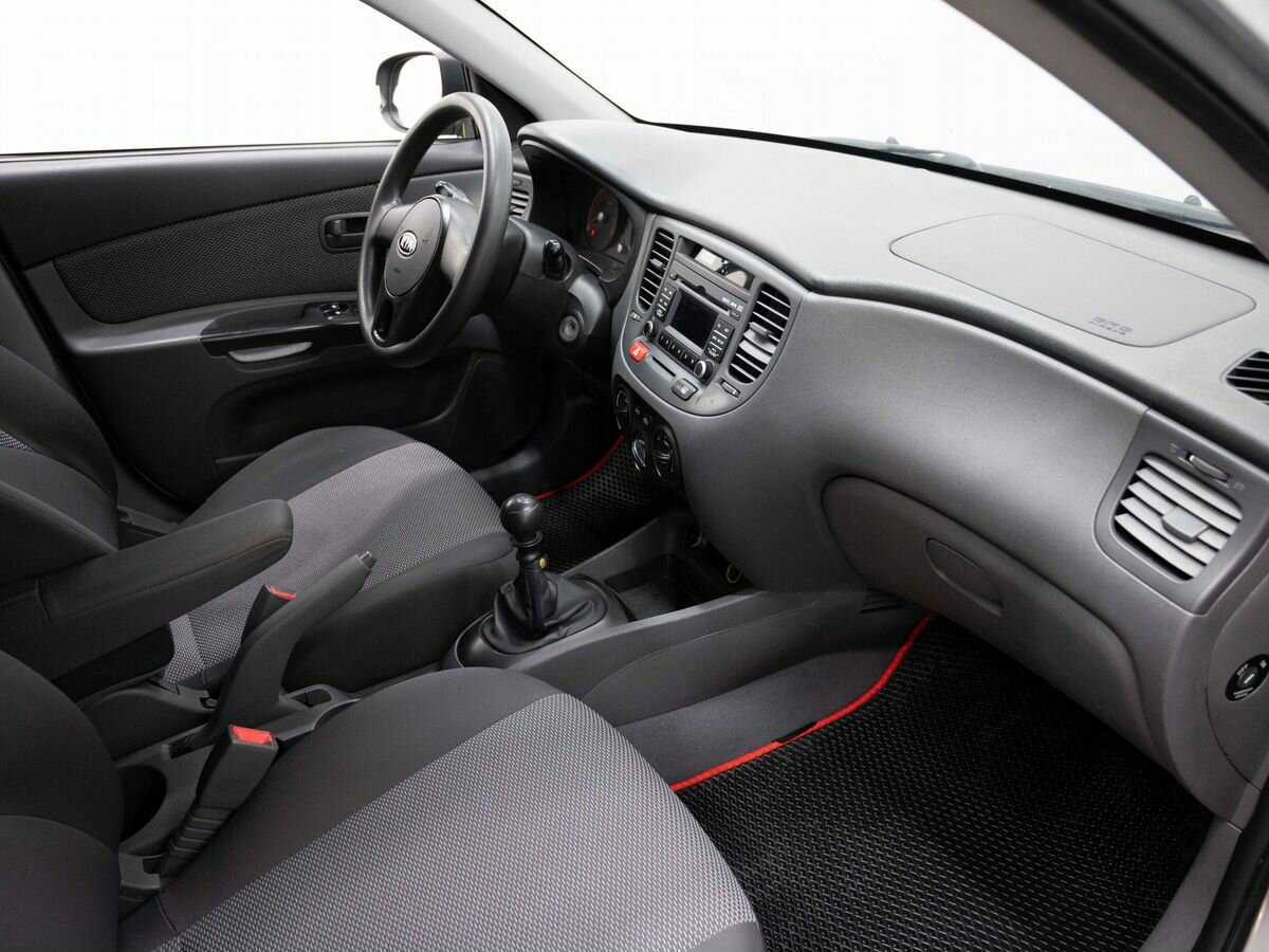 Купить Kia Rio, 2011, 239 028 км, фото №11