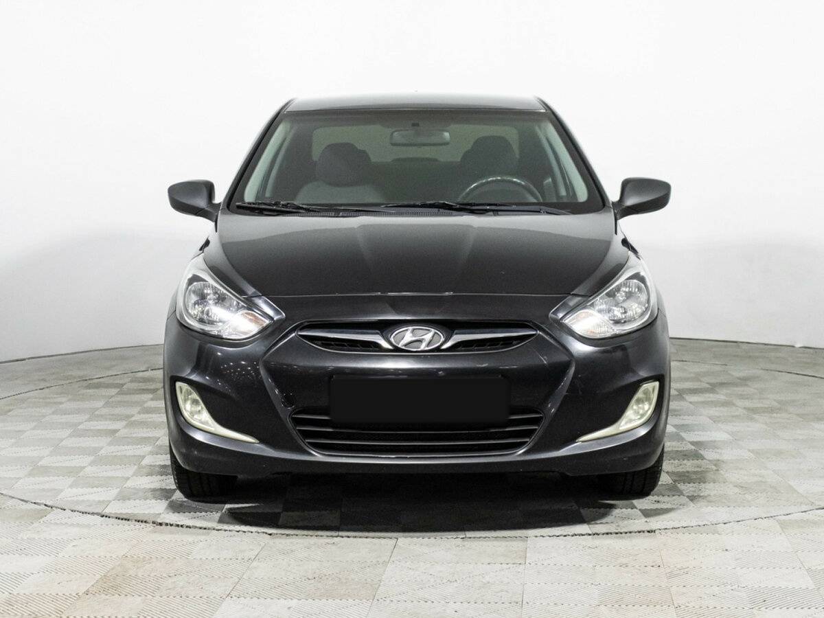 Купить Hyundai Solaris I, 2011, 141 688 км, фото №2