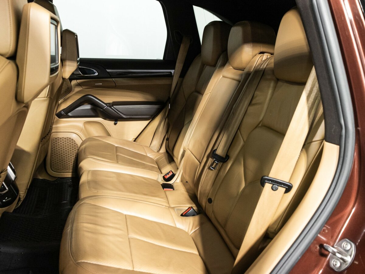 Купить Porsche Cayenne II (958), 2011, 315 177 км, фото №8