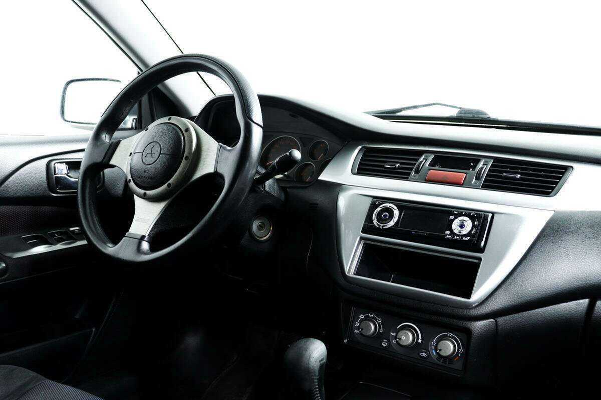Купить Mitsubishi Lancer, 2005, 327 324 км, фото №9