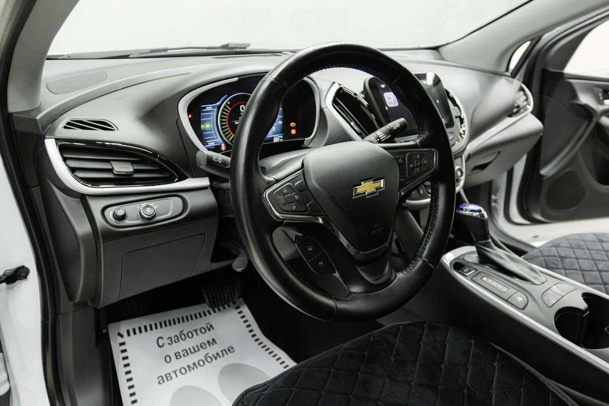 Купить Chevrolet Volt, 2016, 165 000 км, фото №8