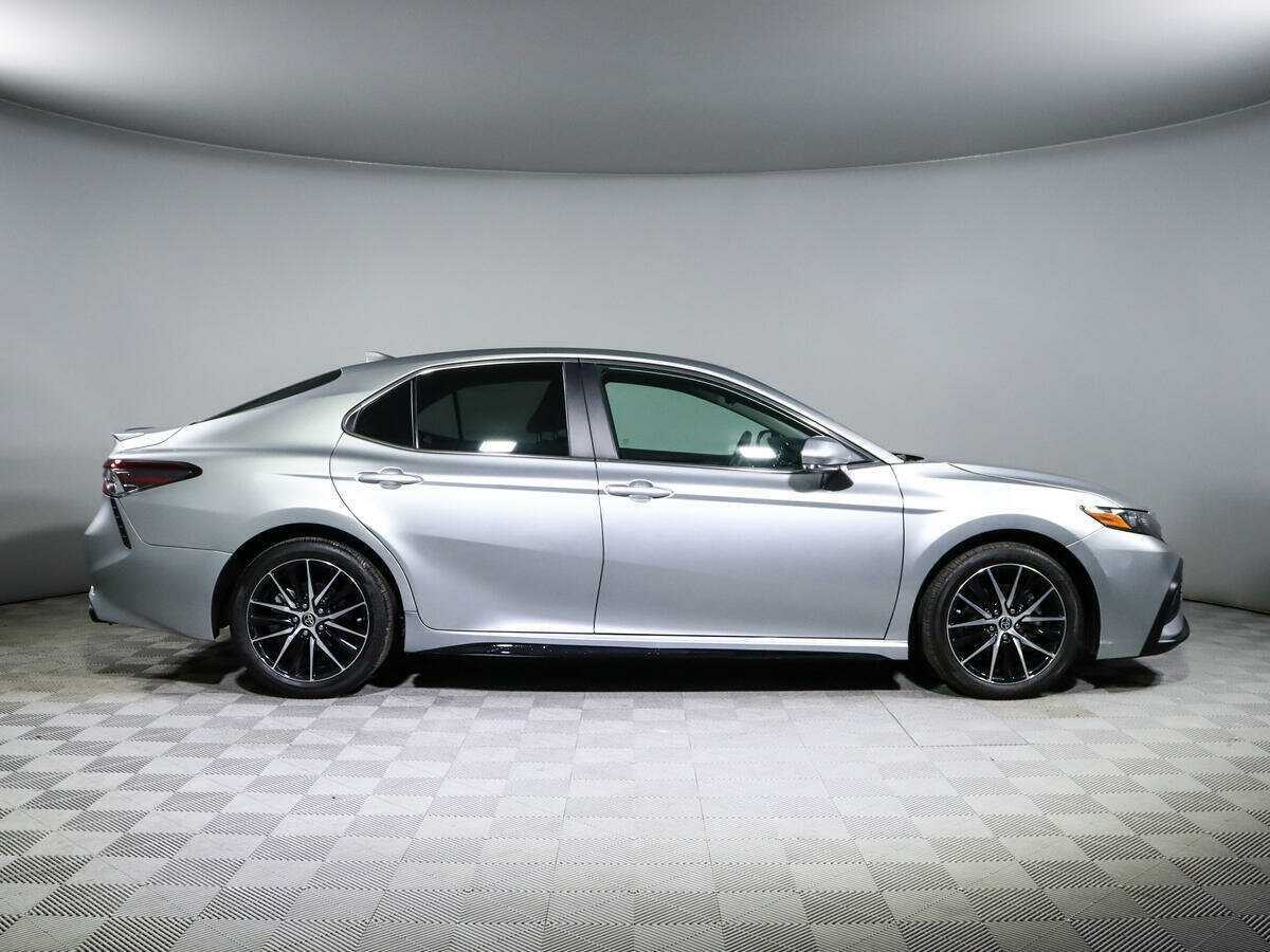 Купить Toyota Camry, 2022, 12 814 км, фото №4