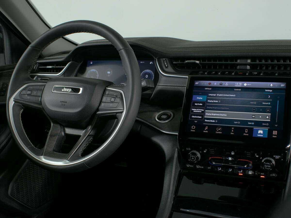 Купить Jeep Grand Cherokee L, 2022, 13 727 км, фото №12