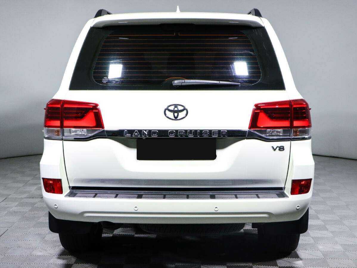 Купить Toyota Land Cruiser, 2017, 136 360 км, фото №5