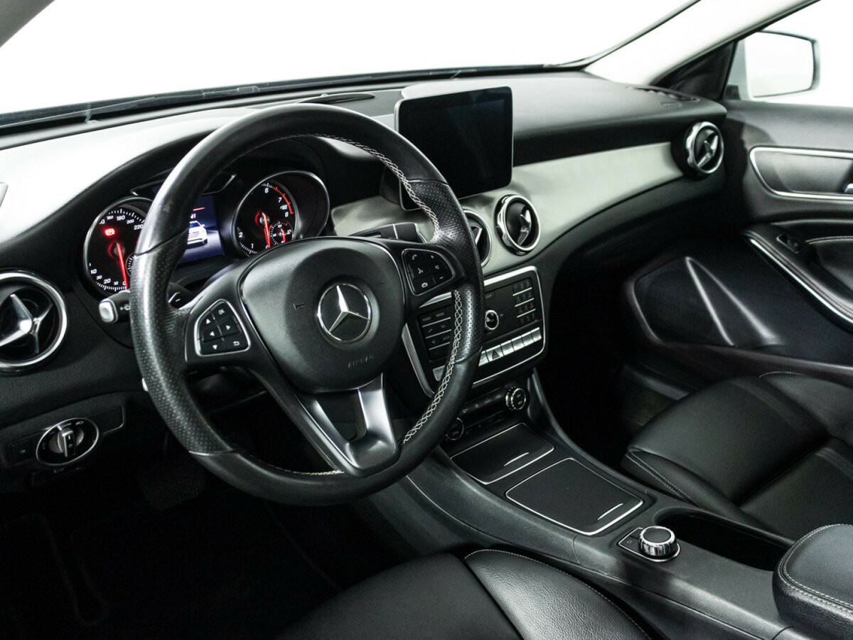Купить Mercedes-Benz GLA 250 I (X156) Рестайлинг, 2017, 109 978 км, фото №11