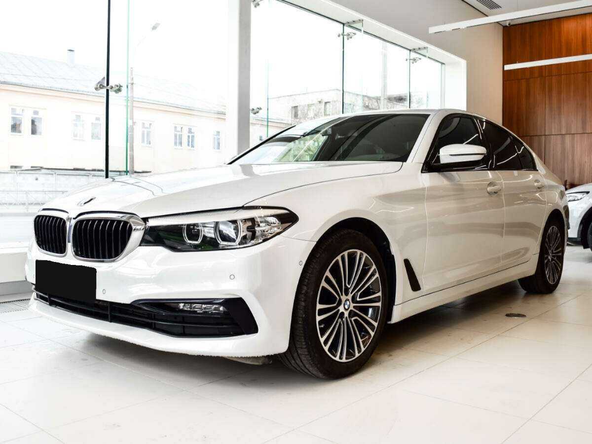 Купить BMW 5 серии 520d, 2020, 59 000 км, фото №1