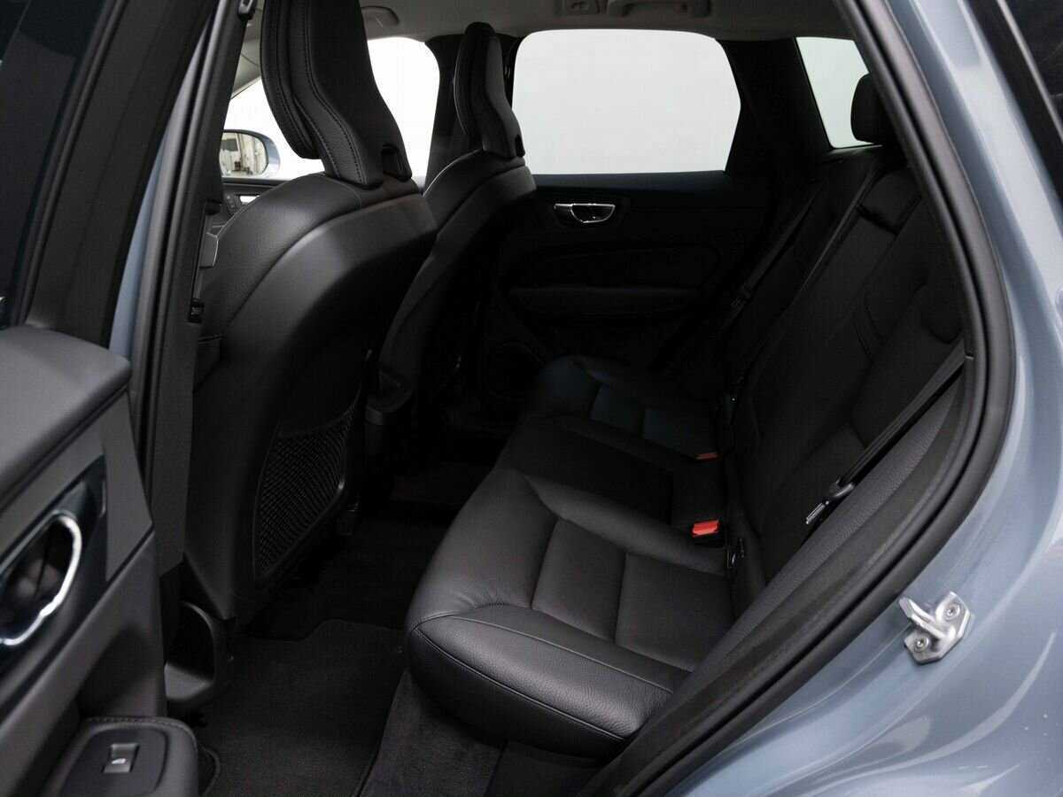 Купить Volvo XC60, 2021, 81 303 км, фото №11