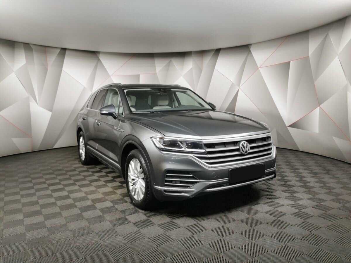 Купить Volkswagen Touareg, 2019, 81 620 км, фото №3