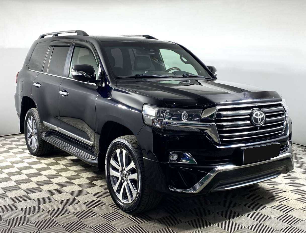 Купить Toyota Land Cruiser, 2017, 200 149 км, фото №3