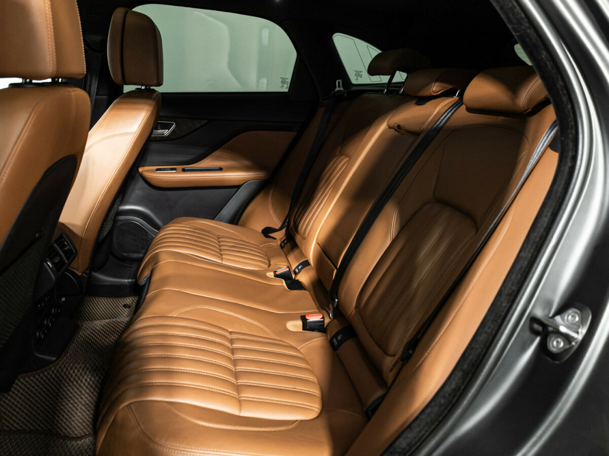 Купить Jaguar F-Pace I, 2018, 104 545 км, фото №10