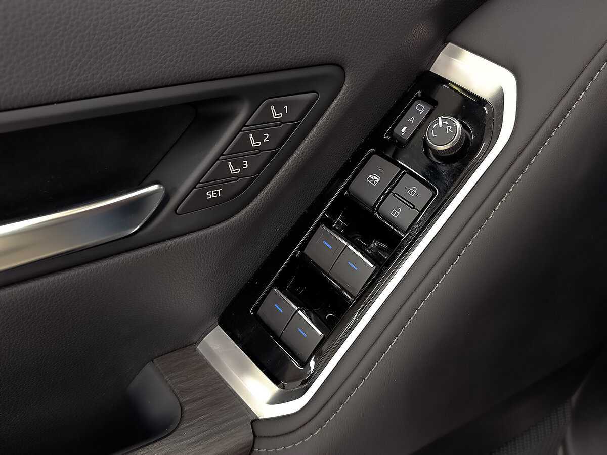 Купить Toyota Land Cruiser, 2021, 8 364 км, фото №28
