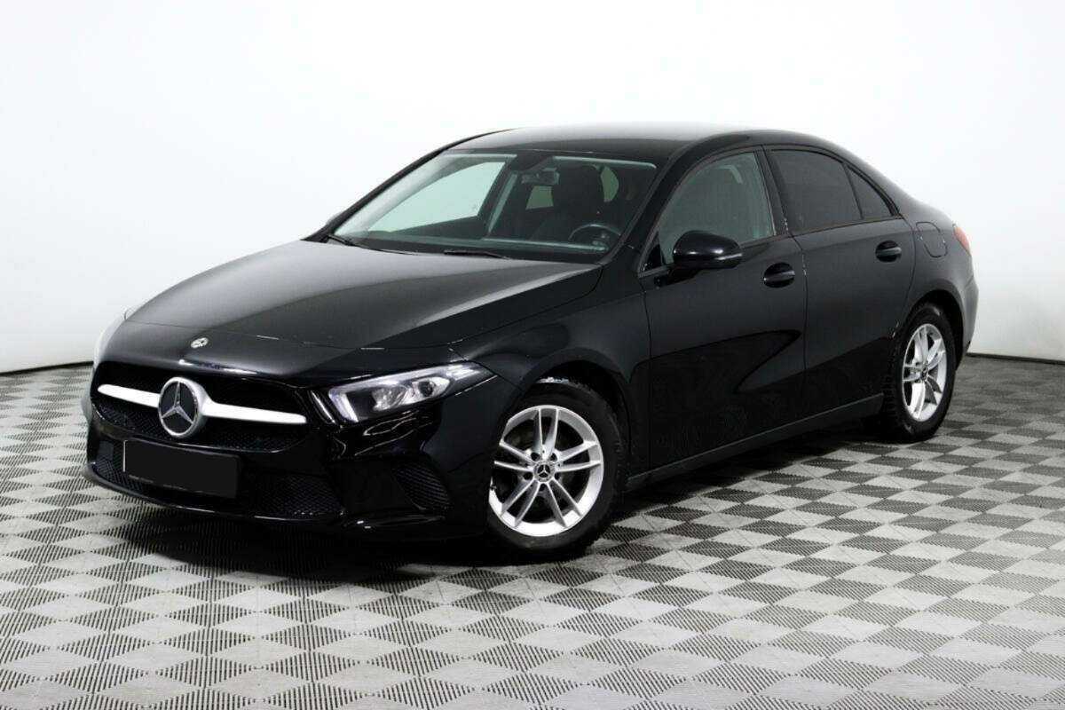 Купить Mercedes-Benz A-Класс 200, 2019, 91 100 км, фото №1