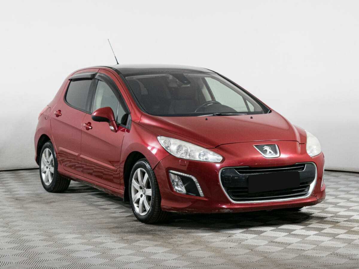 Купить Peugeot 308, 2011, 122 760 км, фото №3
