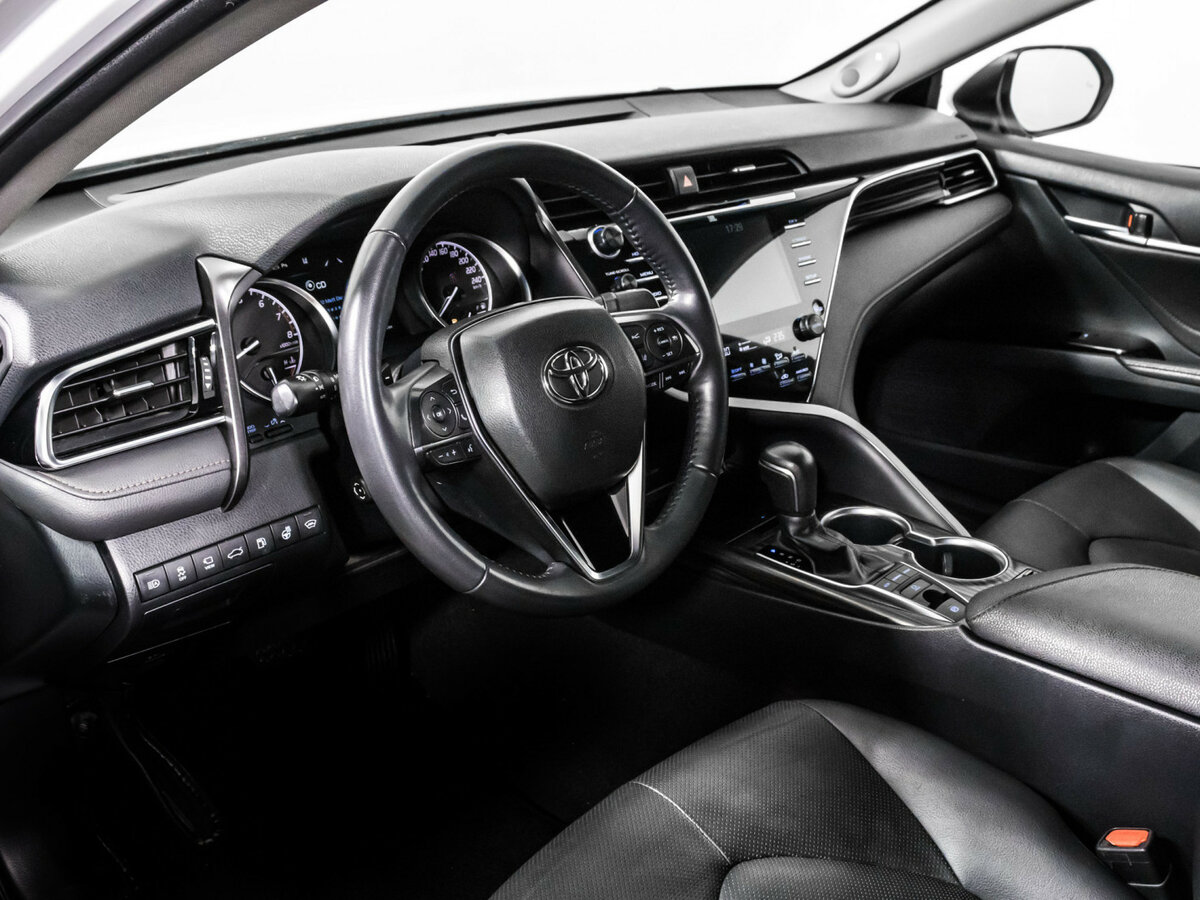 Купить Toyota Camry VIII (XV70), 2018, 72 050 км, фото №11