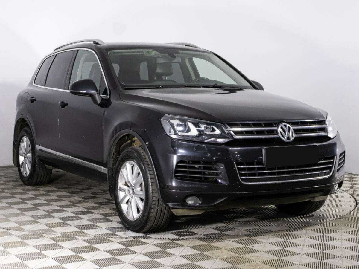 Купить Volkswagen Touareg, 2011, 331 380 км, фото №3