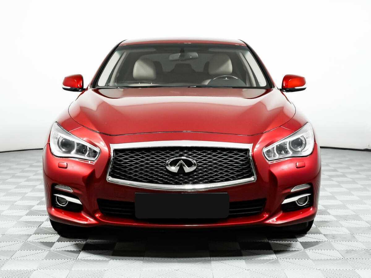 Купить Infiniti Q50, 2015, 130 477 км, фото №2