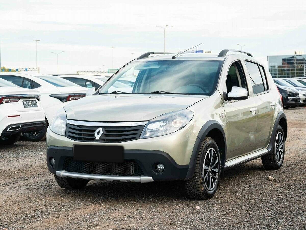 Купить Renault Sandero Stepway, 2011, 308 000 км, фото №1