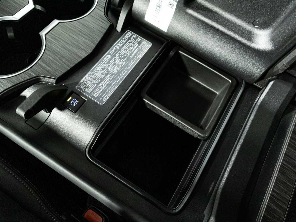 Купить Toyota Land Cruiser, 2021, 15 399 км, фото №31