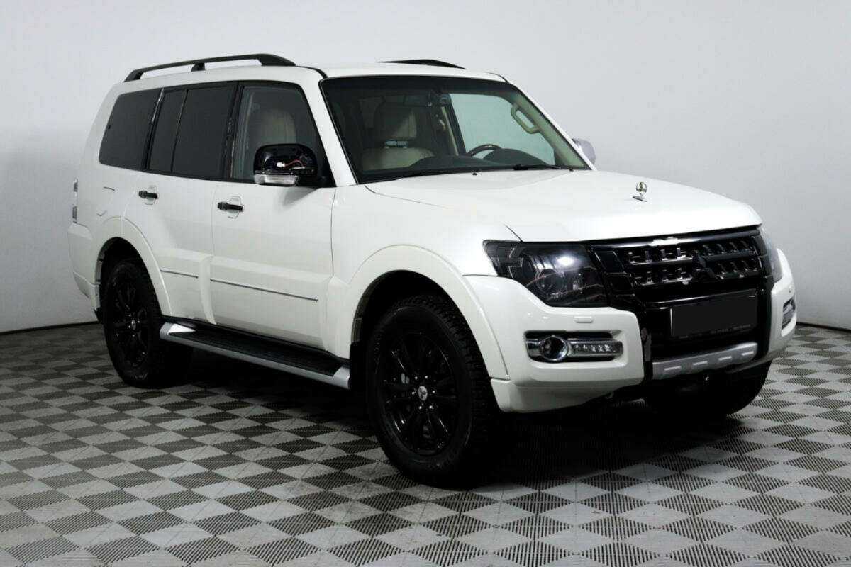 Купить Mitsubishi Pajero, 2019, 10 957 км, фото №3