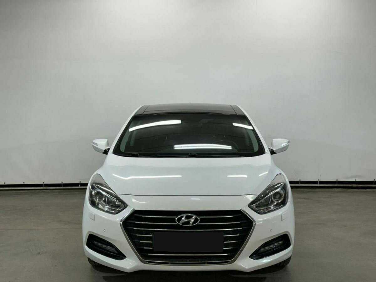 Купить Hyundai i40, 2015, 107 484 км, фото №2