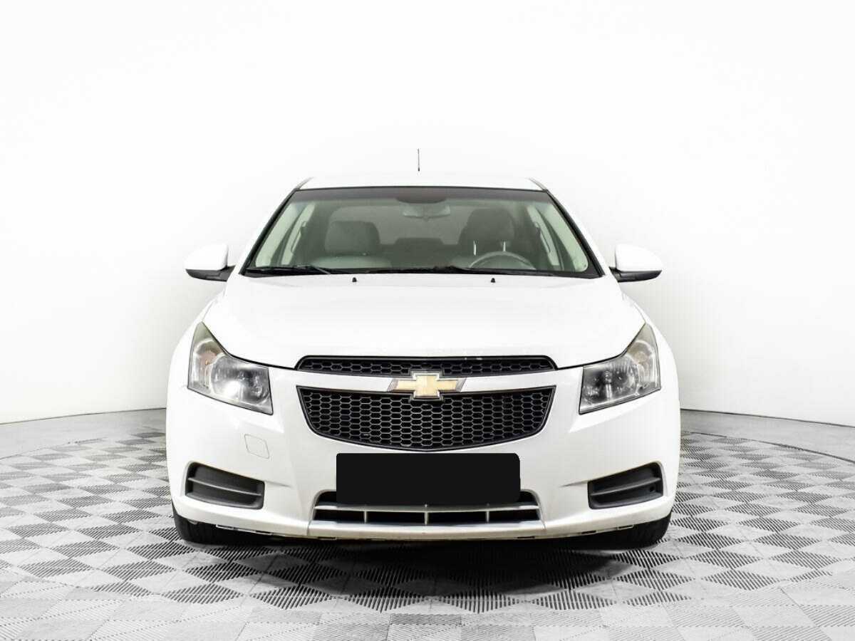Купить Chevrolet Cruze, 2010, 219 521 км, фото №2