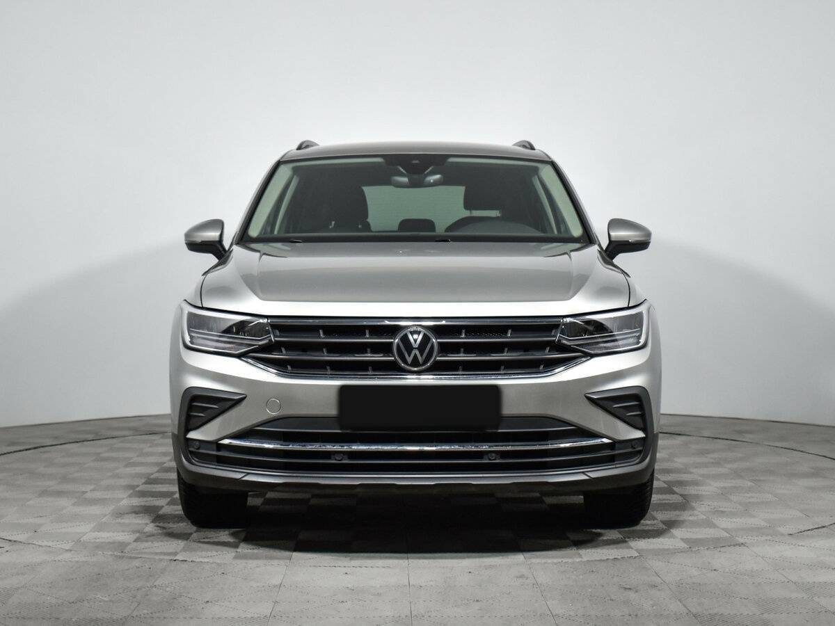 Купить Volkswagen Tiguan, 2021, 104 500 км, фото №2