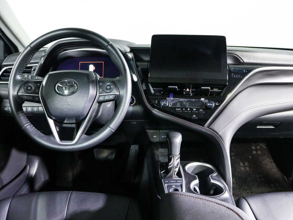 Купить Toyota Camry, 2023, 11 868 км, фото №10