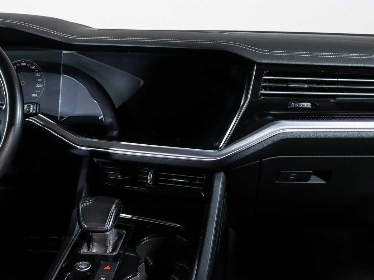 Купить Volkswagen Touareg, 2021, 81 001 км, фото №10