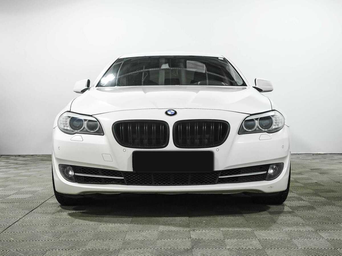 Купить BMW 5 серии 520i, 2013, 213 136 км, фото №2
