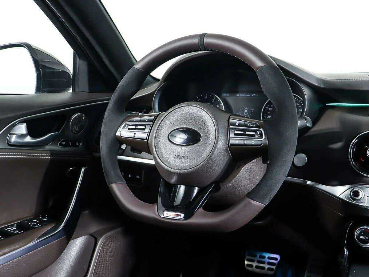 Купить Kia Stinger, 2018, 104 548 км, фото №10