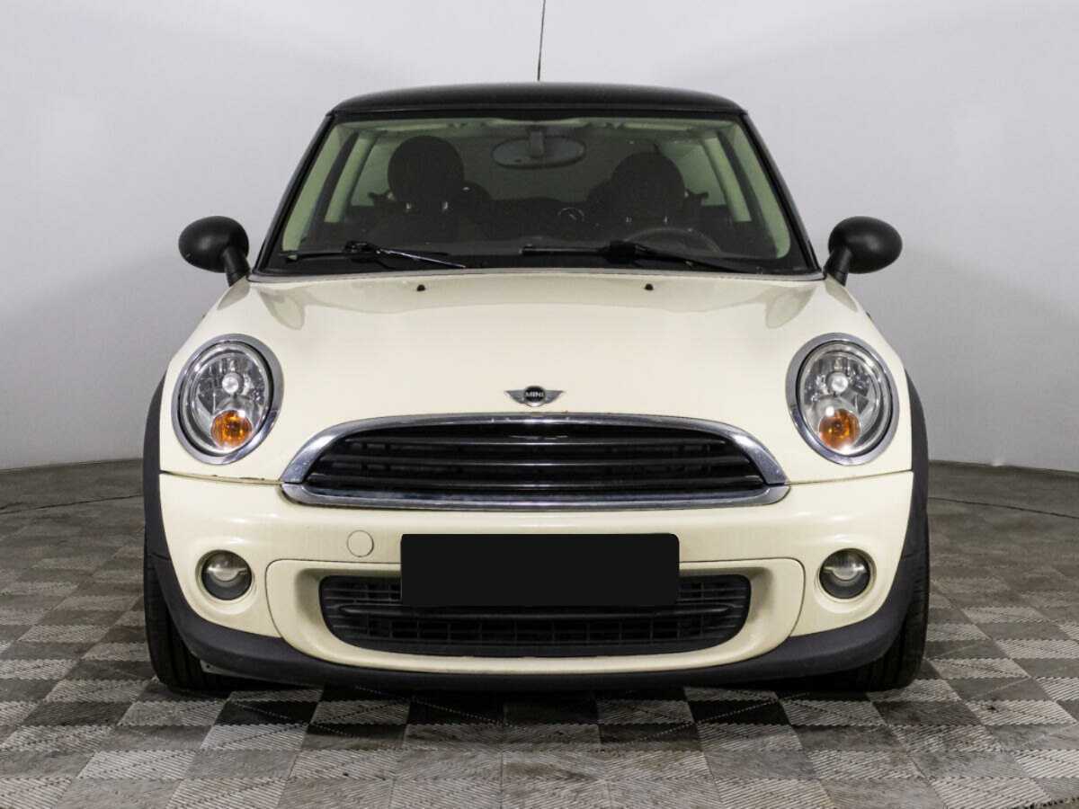 Купить Mini Hatch One, 2011, 180 106 км, фото №2