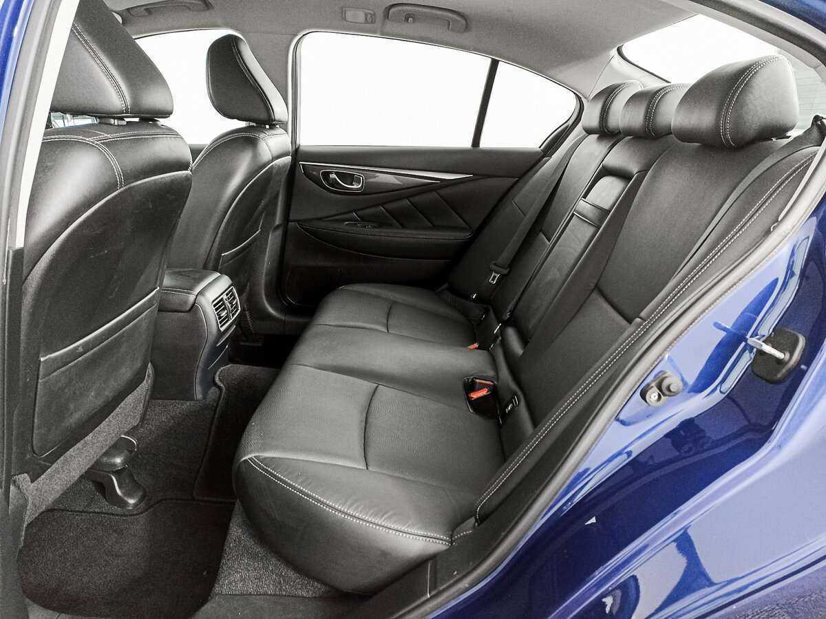 Купить Infiniti Q50, 2017, 105 805 км, фото №10
