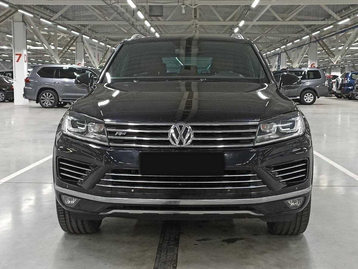 Купить Volkswagen Touareg, 2016, 141 134 км, фото №2