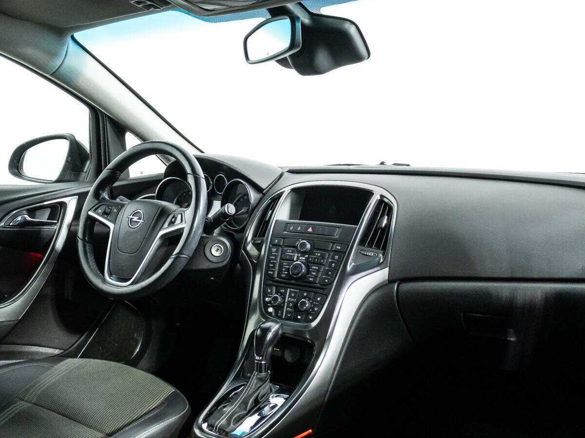 Купить Opel Astra, 2010, 146 992 км, фото №9