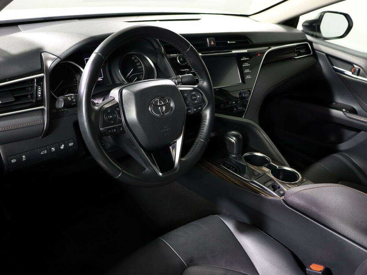 Купить Toyota Camry, 2018, 76 150 км, фото №14