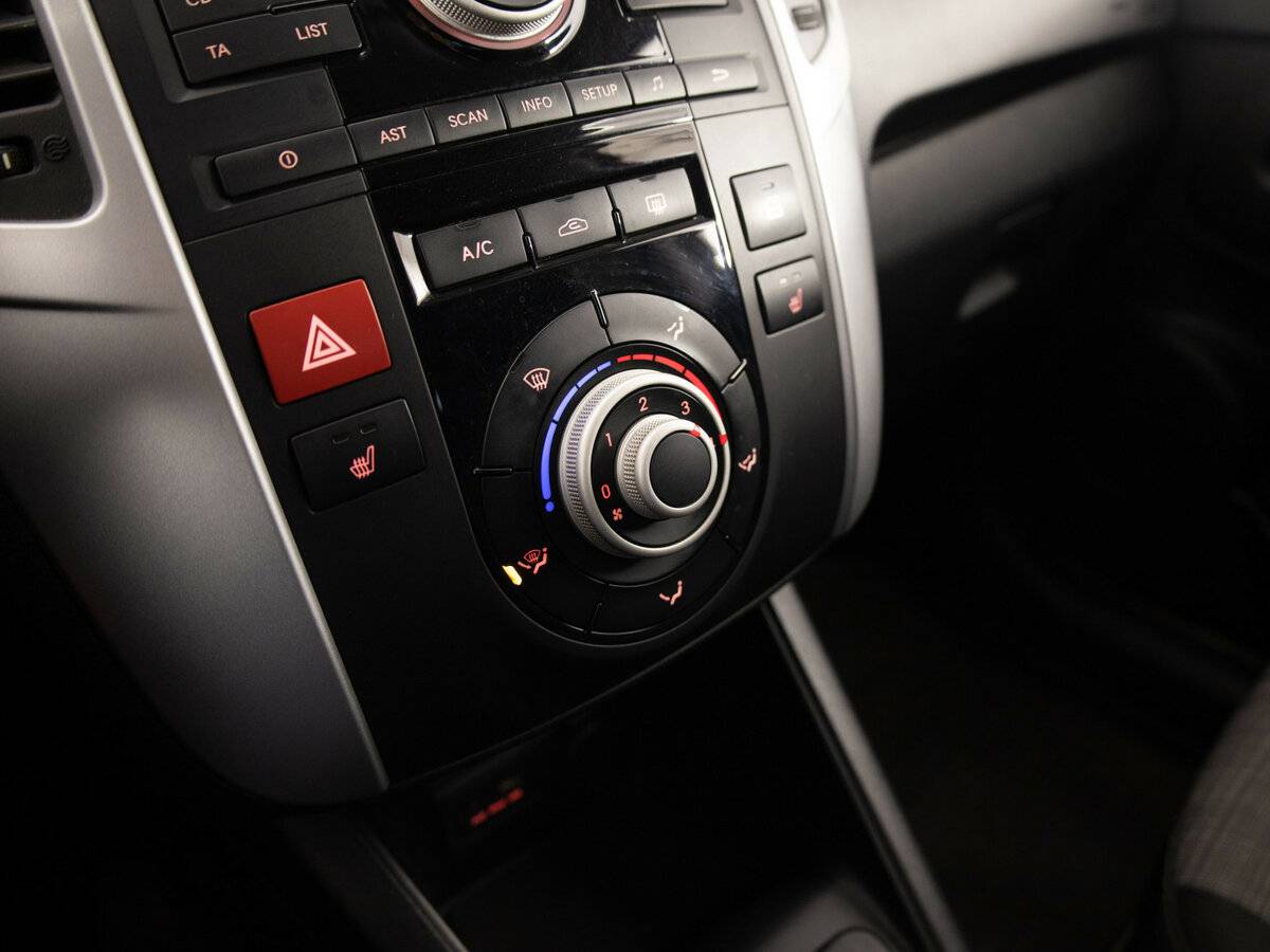 Купить Kia Venga I, 2012, 114 200 км, фото №16