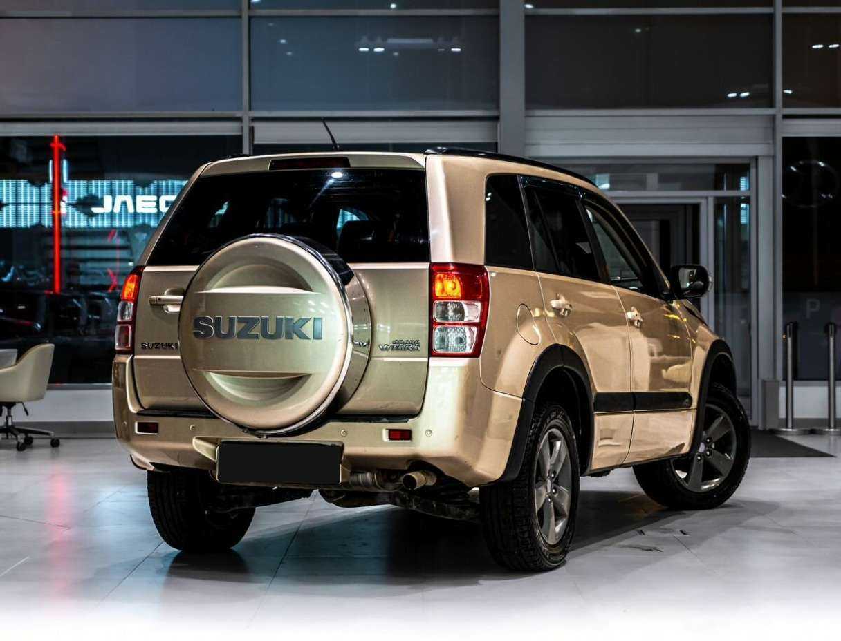 Купить Suzuki Grand Vitara, 2010, 201 000 км, фото №3