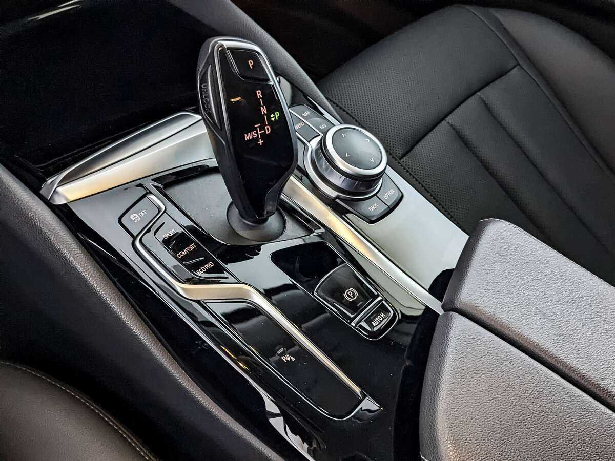 Купить BMW 5 серии 520i, 2020, 56 000 км, фото №20