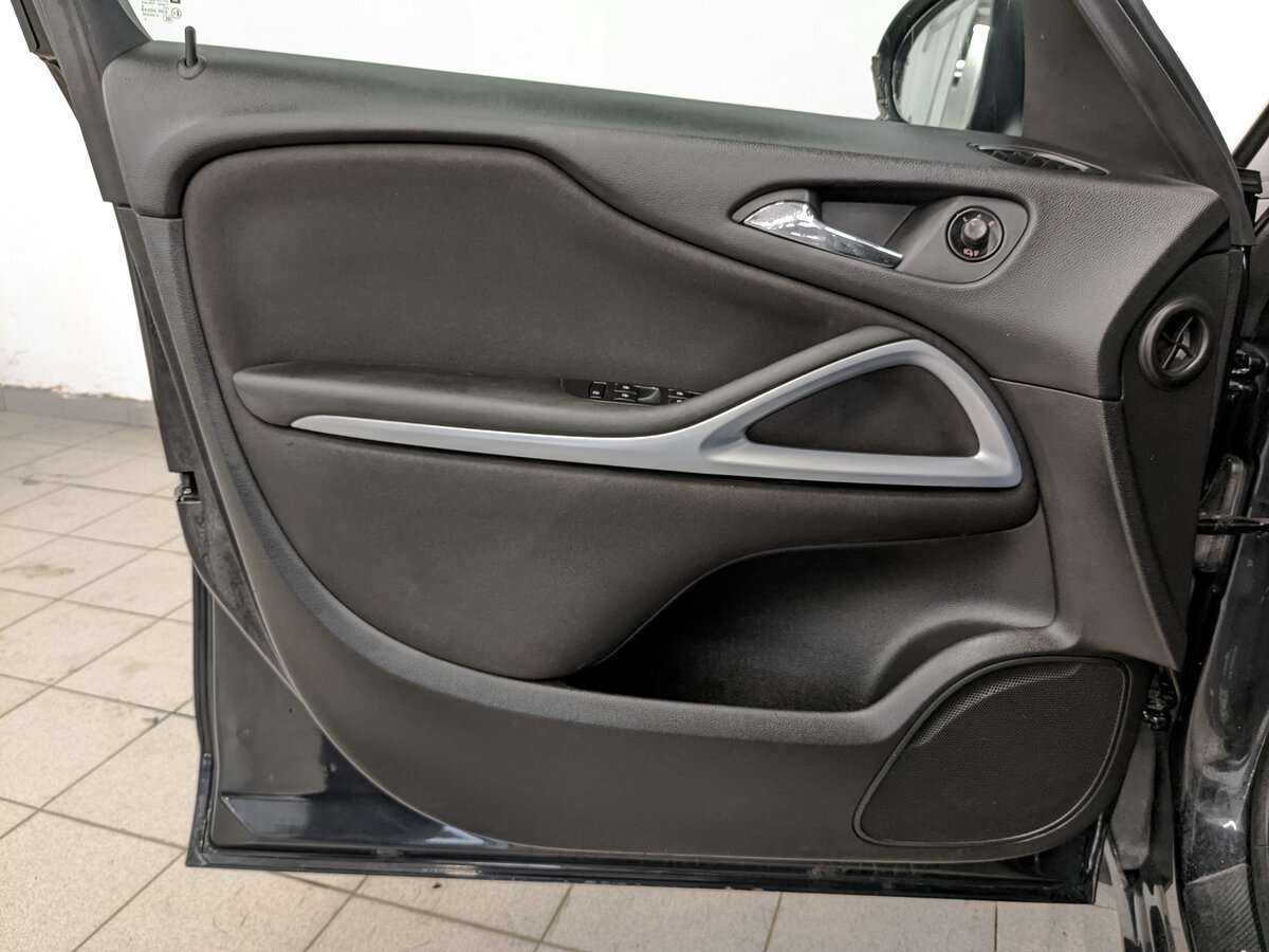Купить Opel Zafira, 2014, 188 354 км, фото №15