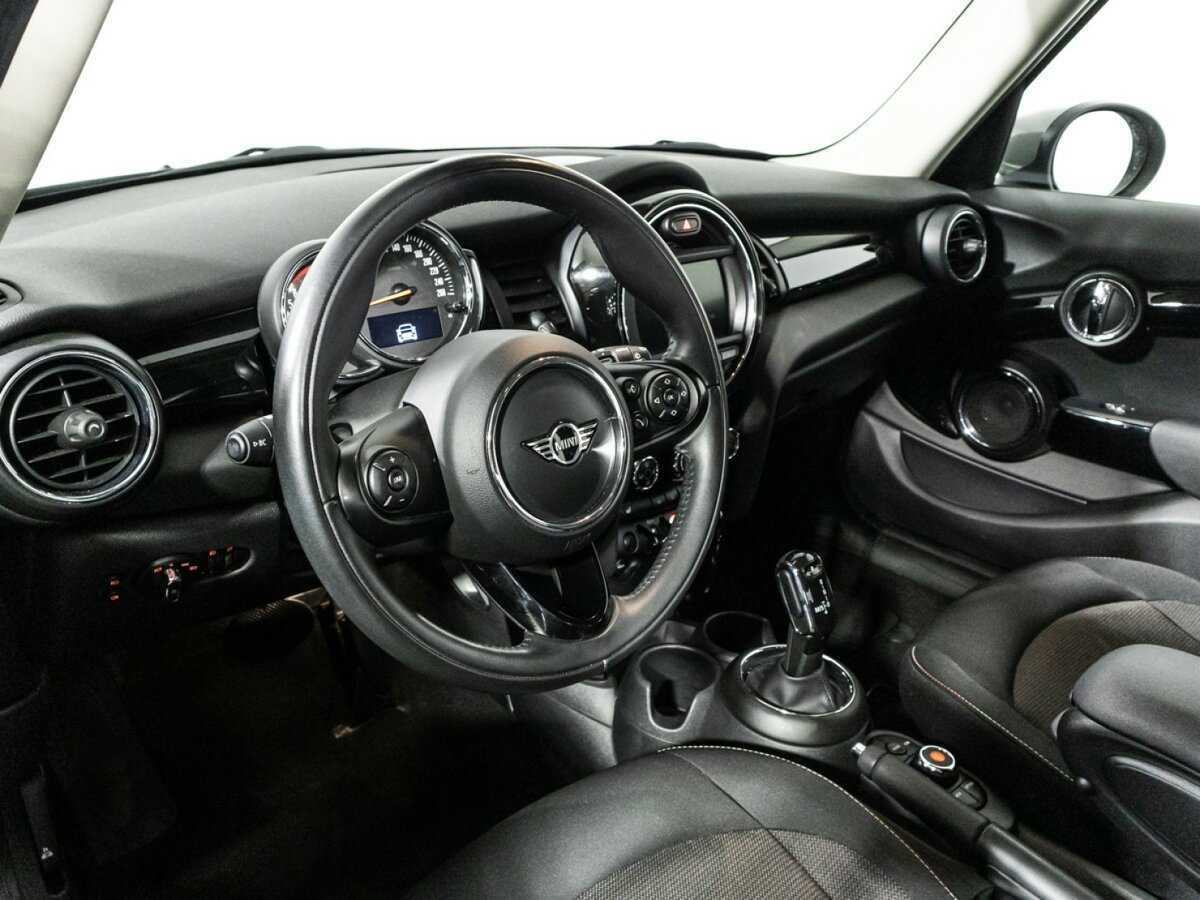 Купить Mini Hatch Cooper, 2020, 66 962 км, фото №11