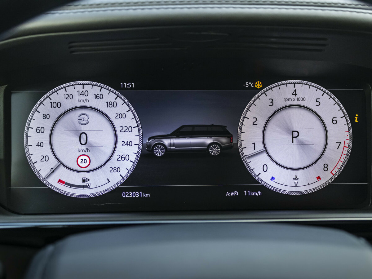 Купить Land Rover Range Rover Long IV Рестайлинг, 2019, 23 031 км, фото №12