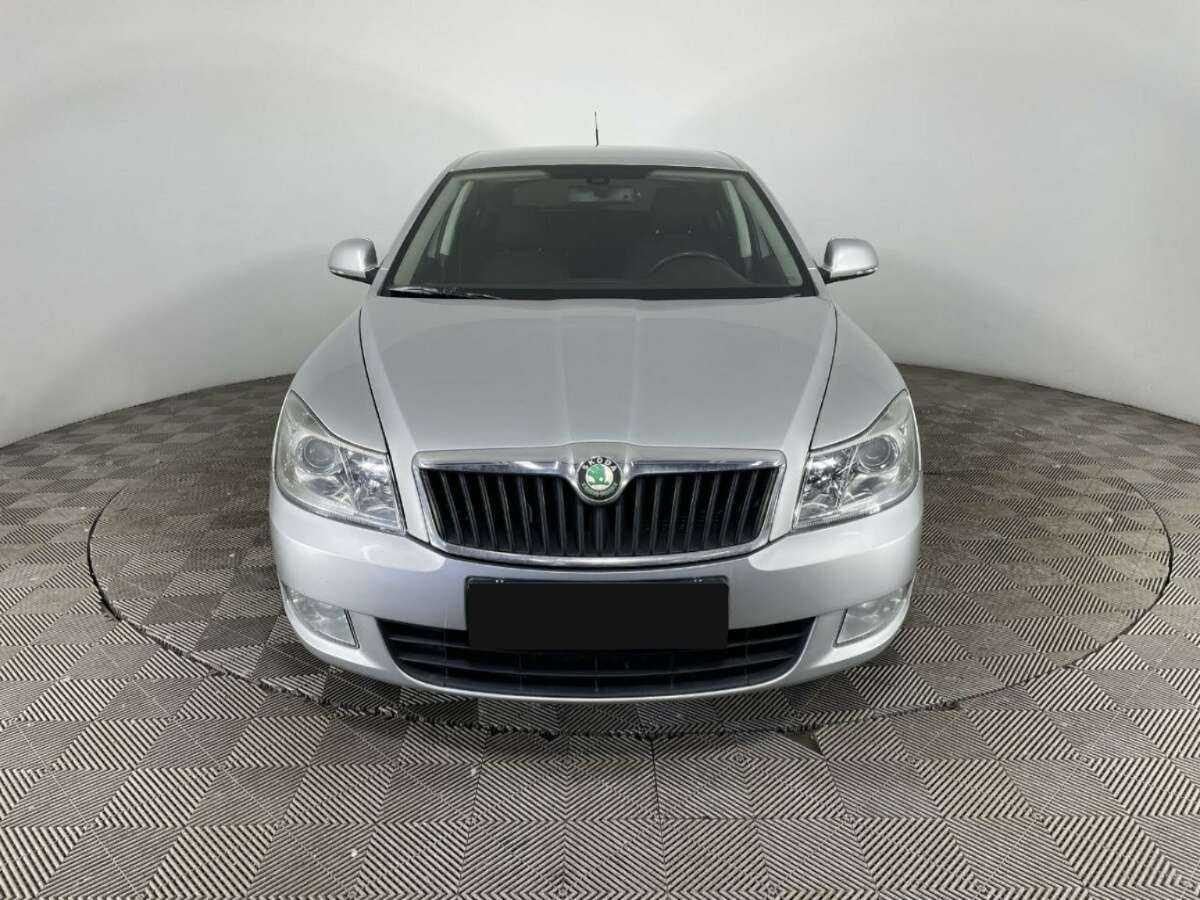 Купить Skoda Octavia, 2010, 235 600 км, фото №2
