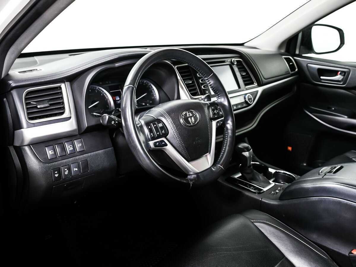 Купить Toyota Highlander, 2017, 82 473 км, фото №11