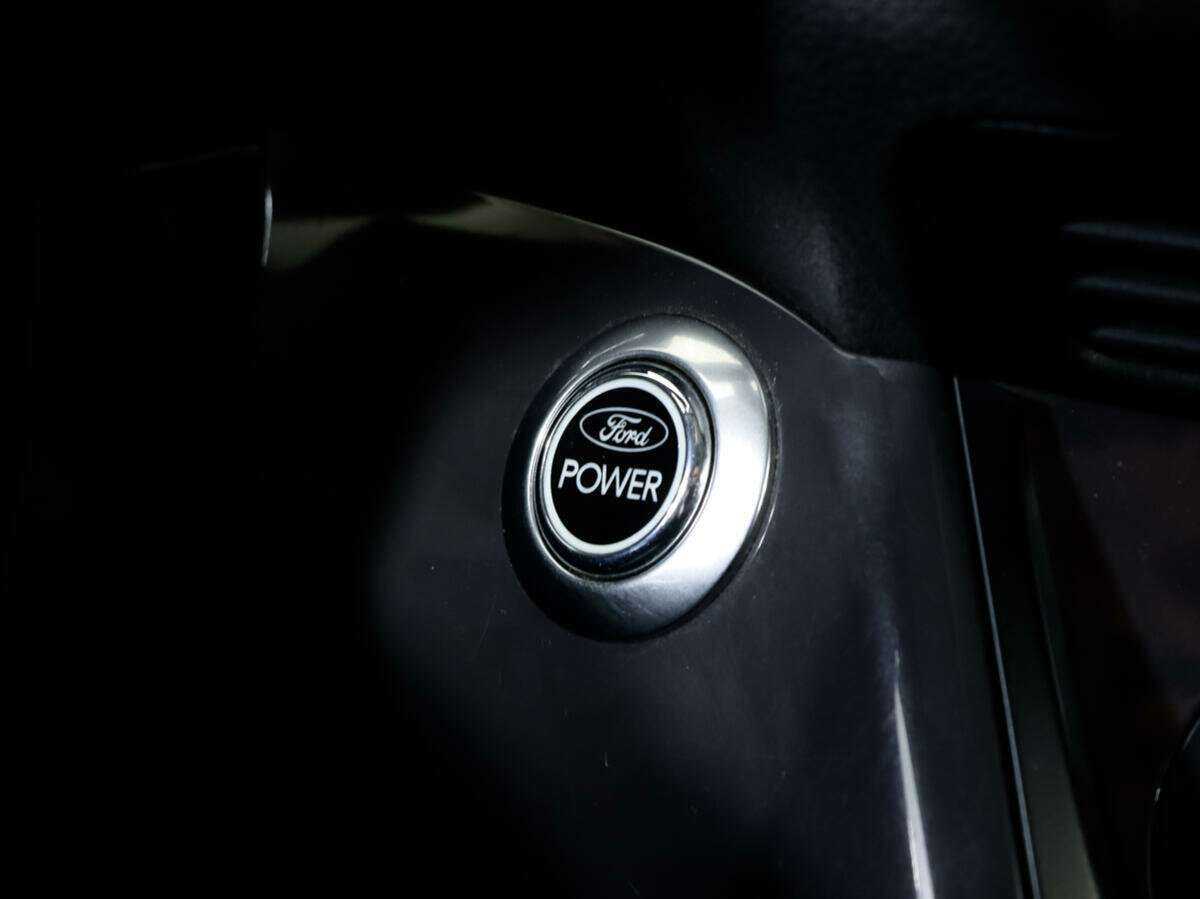 Купить Ford Kuga, 2013, 117 012 км, фото №12