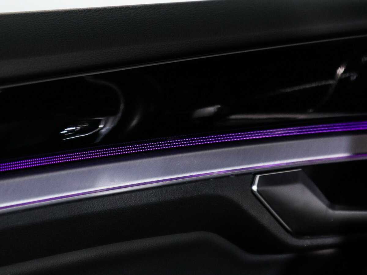 Купить Volkswagen Touareg, 2021, 81 001 км, фото №13