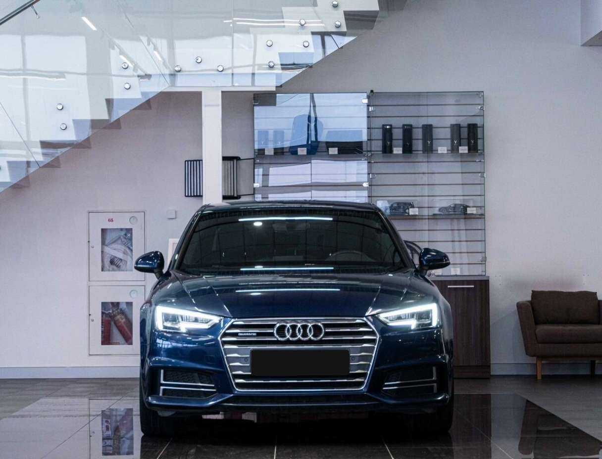 Купить Audi A4, 2018, 161 000 км, фото №3